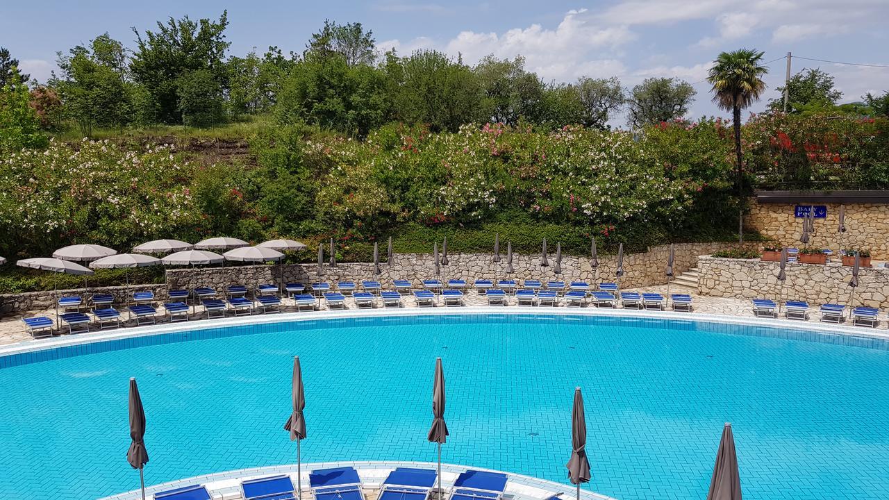 Le Torri Del Garda Familyspa Resort Torri Del Benaco Zewnętrze zdjęcie